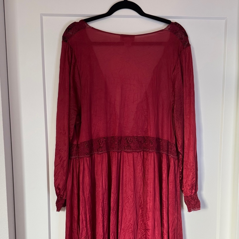 Vintage Hand Dyed Lace Robe - Picture 6 of 9